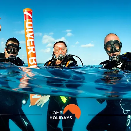 #086 Fish House By Holidays Semesterbostad *